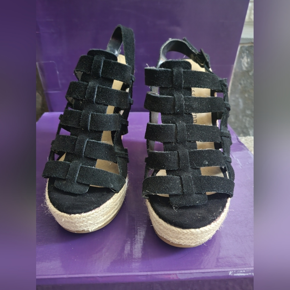 Chinese Laundry Sandal Wedges size 7